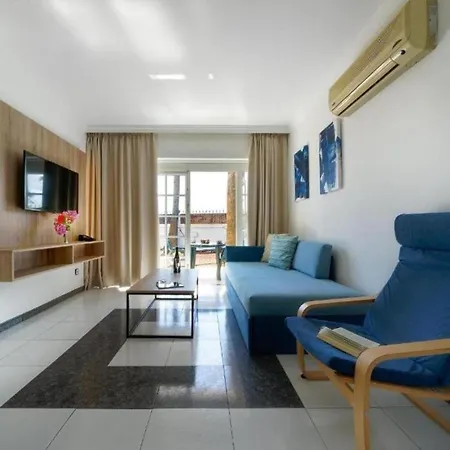 Apartamento Two Bedrooms With Pool, Wifi, Ac, 500m From The Beach In Puerto Del Carmen Puerto del Carmen (Lanzarote)